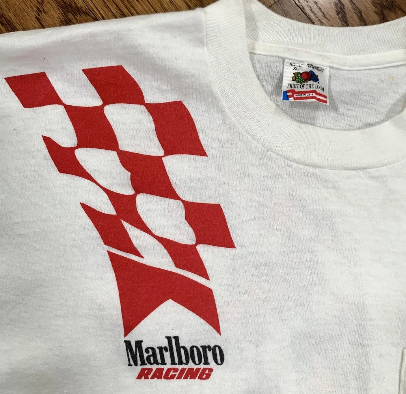 Vintage Marlboro Racing Team Pocket T Shirt (Size XL, Fits